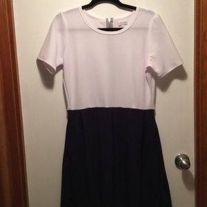 LuLaRoe Amelia Dress